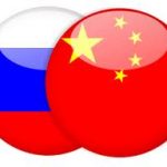 Флаги России и Китая